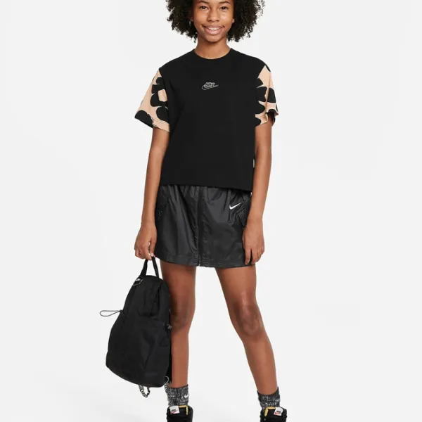 Футболка для девочек Nike G Nsw Tee Boxy Floral  / Черный photo 4 Футболка для девочек Nike G Nsw Tee Boxy Floral  / Черный photo 4