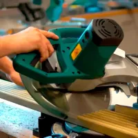 Fierăstrău pentru tăieri înclinate Makita MLS100N 255 mm/ Blue photo 9