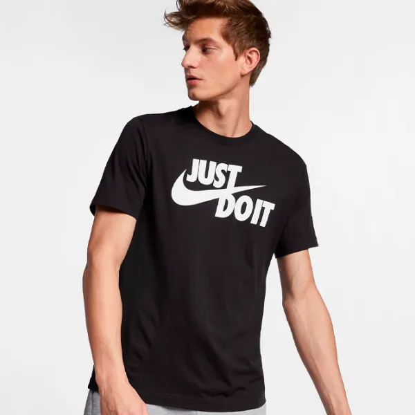 Футболка для мужчин Nike Shirt Sportswear "Just Do Lt" Swoosh Tee 100% хлопок/ Черный photo 2 Футболка для мужчин Nike Shirt Sportswear "Just Do Lt" Swoosh Tee 100% хлопок/ Черный photo 2
