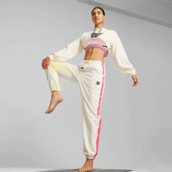 Спортивные брюки для женщин Puma Lemlem Jogger S/ Ghost Pepper photo 3 Спортивные брюки для женщин Puma Lemlem Jogger S/ Ghost Pepper photo 3