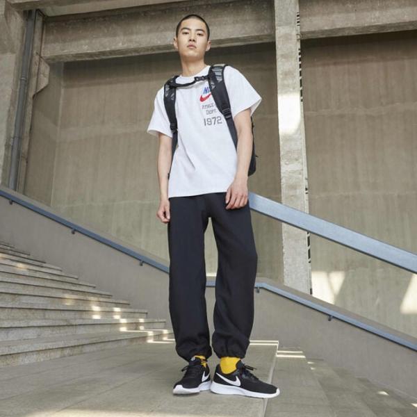 Adidași pentru bărbați Nike Tanjun 44.5/ Black White photo 10