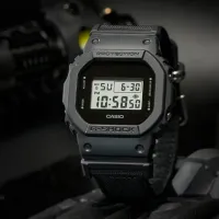 Ceas de mână pentru bărbați Casio DW-5600BCE-1ER Cuarț/ 49 x 43 mm photo 3