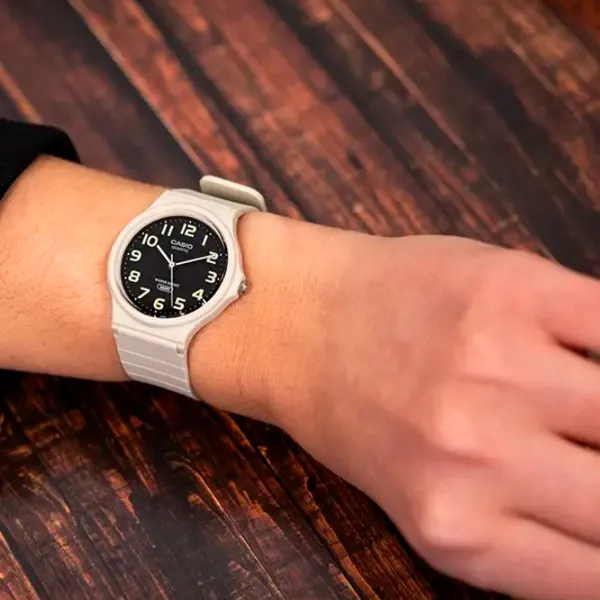 Наручные часы унисекс Casio MQ-24UC-8B Кварцевый/ 39 мм photo 7 Наручные часы унисекс Casio MQ-24UC-8B Кварцевый/ 39 мм photo 7