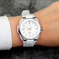 Ceas de mână unisex Casio LWA-300H-7 Cuarț/ 43 mm photo 6