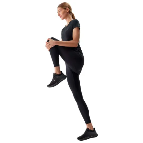 Tricou pentru femei 4F 4FWSS24TFTSF604-20S 90% poliester, 10% elastan/ Black photo 4 Tricou pentru femei 4F 4FWSS24TFTSF604-20S 90% poliester, 10% elastan/ Black photo 4