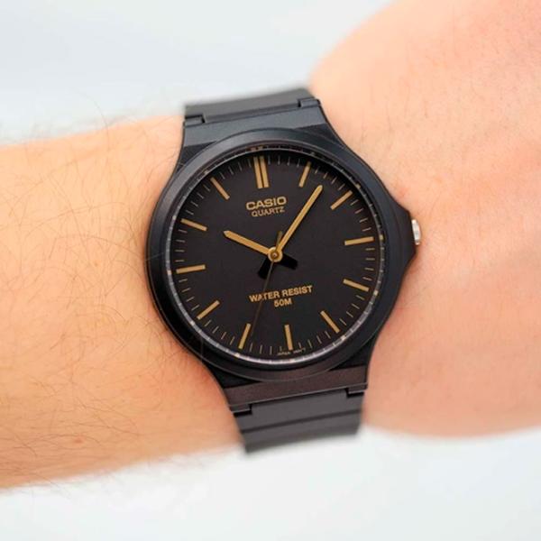 Наручные часы для мужчин Casio MW-240-1E2 Кварцевый/ 48 мм photo 7 Наручные часы для мужчин Casio MW-240-1E2 Кварцевый/ 48 мм photo 7