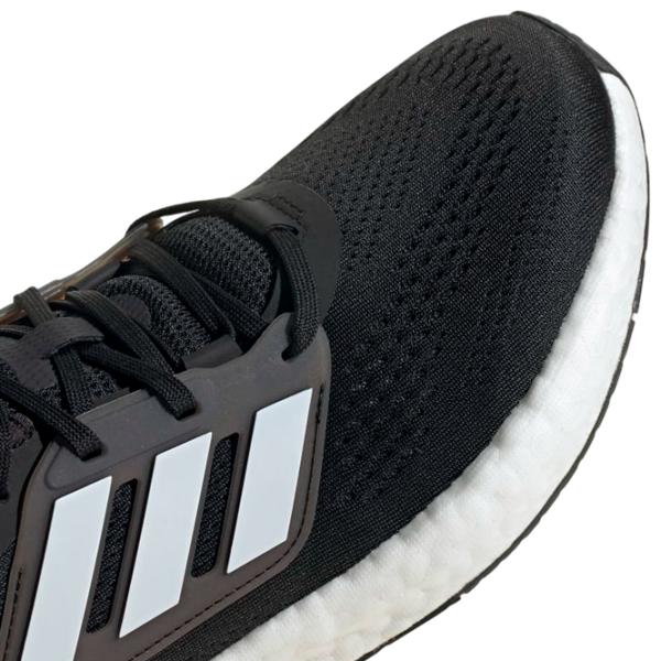 Кроссовки для мужчин Adidas Pureboost 22 42/ Black White photo 6