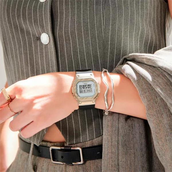 Наручные часы для женщин Casio GM-S5600BC-1 Кварцевый/ 44 x 38 мм photo 5