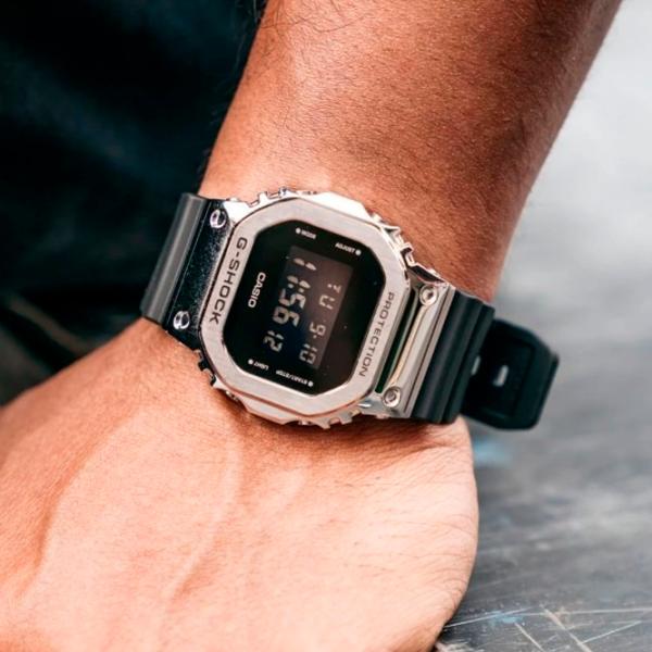 Наручные часы для мужчин Casio GM-5600-1 Кварцевый/ 49 x 43 мм photo 6