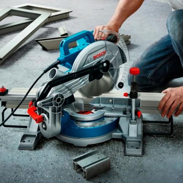 Торцовочная пила Bosch GCM 216 0601B33000 216 мм/ Синий photo 8