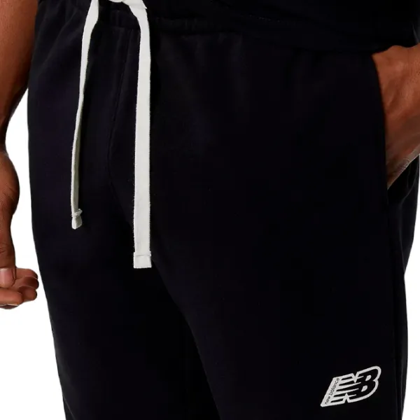 Pantaloni sportivi pentru bărbați New Balance Essentials Seasonal Fleece M/ Black photo 4 Pantaloni sportivi pentru bărbați New Balance Essentials Seasonal Fleece M/ Black photo 4