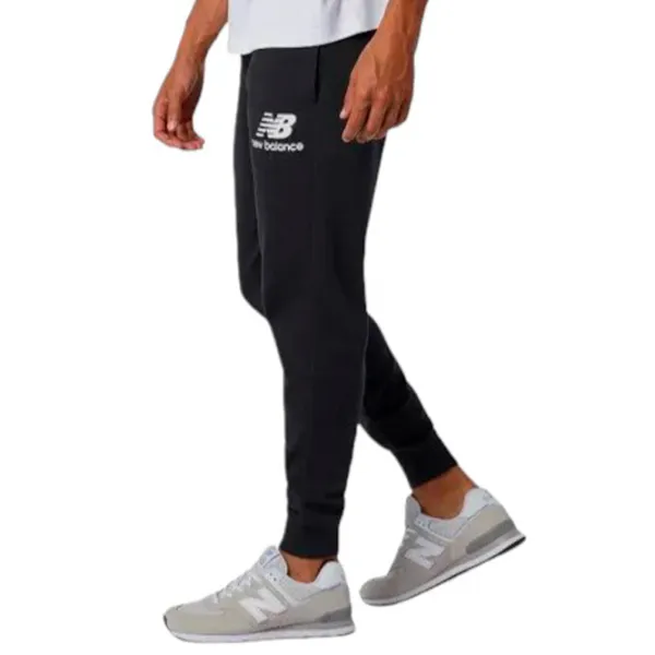 Pantaloni sportivi pentru bărbați New Balance Essentials Stacked Logo M/ Black photo 4 Pantaloni sportivi pentru bărbați New Balance Essentials Stacked Logo M/ Black photo 4