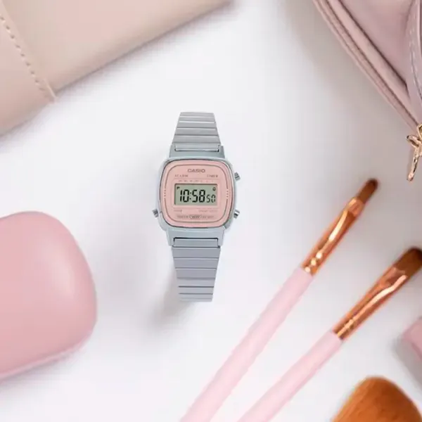 Наручные часы для женщин Casio LA670WEA-4A2 Кварцевый/ 30 x 25 мм photo 4 Наручные часы для женщин Casio LA670WEA-4A2 Кварцевый/ 30 x 25 мм photo 4