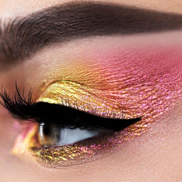 Тени для век 7DAYS BColour Multichrome Liquid 1.5 мл/ 07 Cherry Blossom photo 2