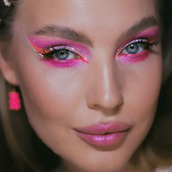Тени для век 7DAYS BColour Glitter 1.1 г/ 01 Prosecco photo 2 Тени для век 7DAYS BColour Glitter 1.1 г/ 01 Prosecco photo 2