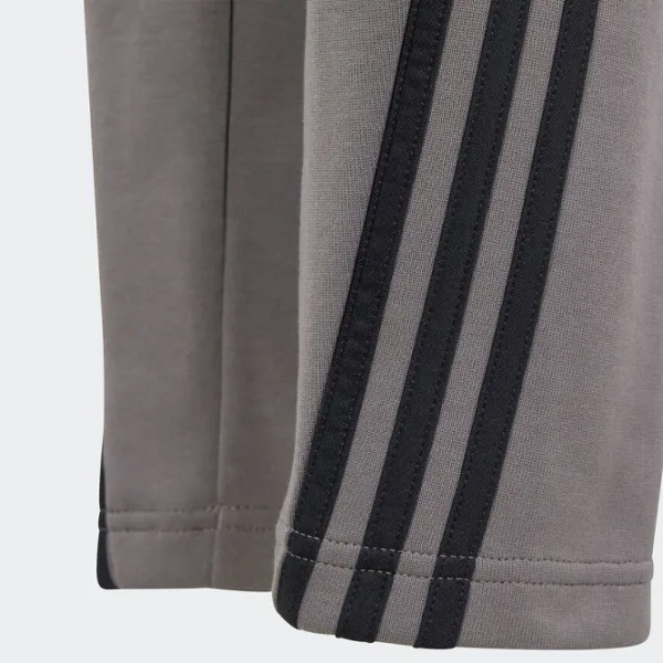 Pantaloni sportivi pentru băieți Adidas U Fi 3S Pt 128/ Gray photo 4 Pantaloni sportivi pentru băieți Adidas U Fi 3S Pt 128/ Gray photo 4