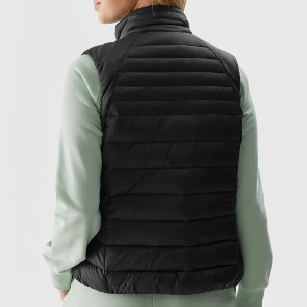 Vestă pentru femei 4F 4FWSS24TVJAF111-20S XS/ Black photo 4