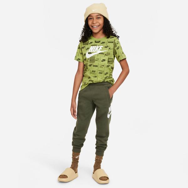 Футболка для девочек Nike K Nsw Tee Club Ssnl Aop Hbr  / Зеленый photo 5 Футболка для девочек Nike K Nsw Tee Club Ssnl Aop Hbr  / Зеленый photo 5