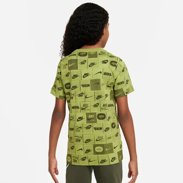 Tricou pentru fete Nike K Nsw Tee Club Ssnl Aop Hbr  / Green photo 3 Tricou pentru fete Nike K Nsw Tee Club Ssnl Aop Hbr  / Green photo 3