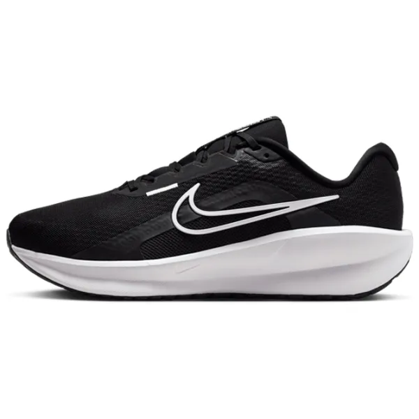 Кроссовки для мужчин Nike Downshifter 13 44.5/ Black White photo 2
