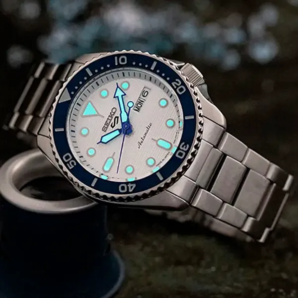 Ceas de mână pentru bărbați Seiko SRPG47K1 Mecanic/ 43 mm photo 8 Ceas de mână pentru bărbați Seiko SRPG47K1 Mecanic/ 43 mm photo 8