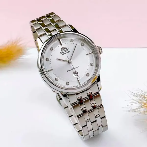 Наручные часы для женщин Orient RA-NR2009S10B Механический/ 32 мм photo 4 Наручные часы для женщин Orient RA-NR2009S10B Механический/ 32 мм photo 4