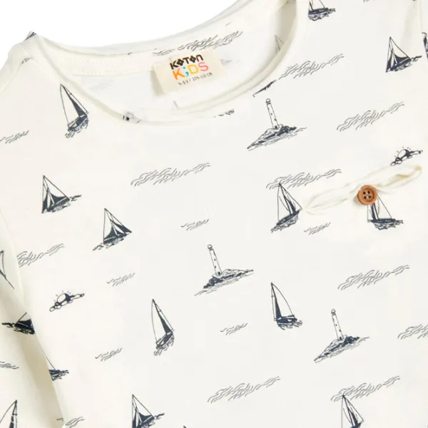 Tricou pentru băieți Koton 4SKB10172TK 140 / Ecru photo 2 Tricou pentru băieți Koton 4SKB10172TK 140 / Ecru photo 2