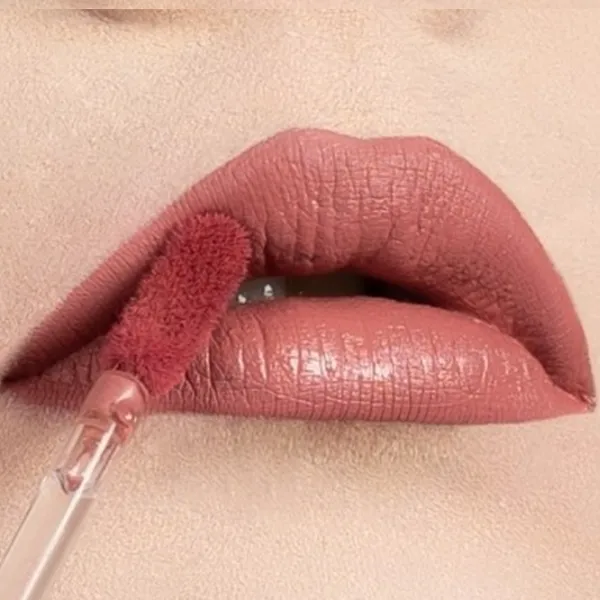 Губная помада Golden Rose gr02-34-34 Стик с апликатором/ Нюдово-розовый photo 2 Губная помада Golden Rose gr02-34-34 Стик с апликатором/ Нюдово-розовый photo 2