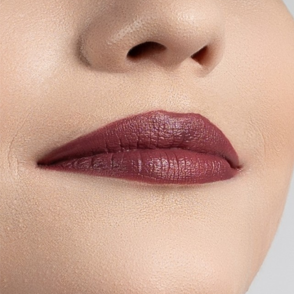 Губная помада Golden Rose gr02-27-32 Stick/ Wine Red photo 3 Губная помада Golden Rose gr02-27-32 Stick/ Wine Red photo 3