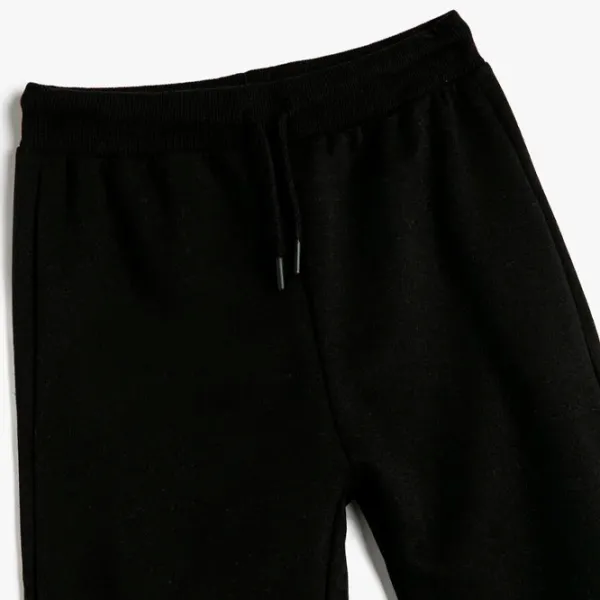 Спортивные брюки для мальчиков Koton Jogger Sweatpants Drawstring 7-8/ Черный photo 3 Спортивные брюки для мальчиков Koton Jogger Sweatpants Drawstring 7-8/ Черный photo 3