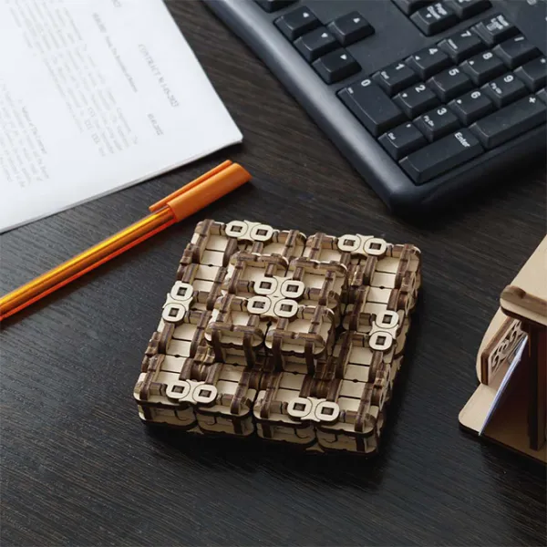 Puzzle 3D Ewa Toys Șarpe metamorfic 14+/ Numărul de piese: 256 photo 7 Puzzle 3D Ewa Toys Șarpe metamorfic 14+/ Numărul de piese: 256 photo 7