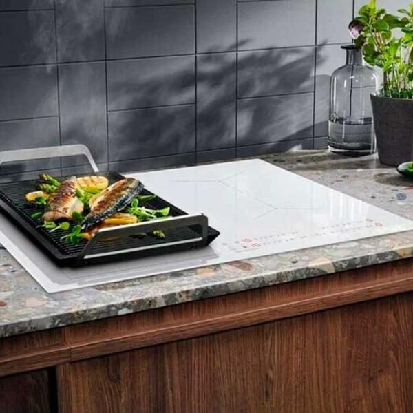 Индукционная варочная панель Electrolux EIV63440BS Стеклокерамика/ Белый photo 5