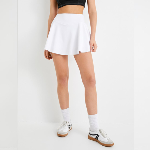 Pantaloni scurți pentru femei Koton 4SAK40009NK S/ White photo 3 Pantaloni scurți pentru femei Koton 4SAK40009NK S/ White photo 3