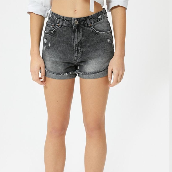 Pantaloni scurți pentru femei Koton 4SAL40018MD 38/ Black photo 5 Pantaloni scurți pentru femei Koton 4SAL40018MD 38/ Black photo 5