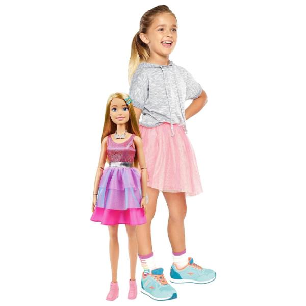 Кукла Mattel Barbie HJY02  модель / 3+ photo 3 Кукла Mattel Barbie HJY02  модель / 3+ photo 3