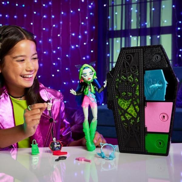 Set Mattel Monster High Neon Frigh Ghoulia Yelps HNF81 model / 4+ photo 6