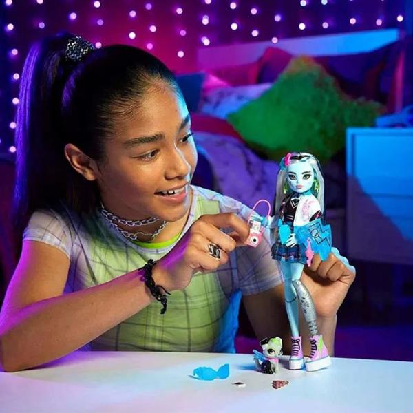 Кукла Mattel Monster High Frankie Stein HHK53  Монстрик / 4+ photo 7