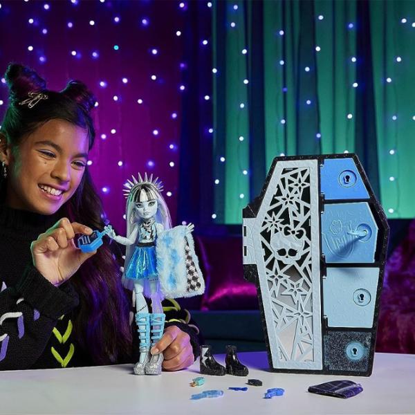 Набор Mattel Monster High Frankie Stein HNF75 модель/ 4+ photo 7 Набор Mattel Monster High Frankie Stein HNF75 модель/ 4+ photo 7