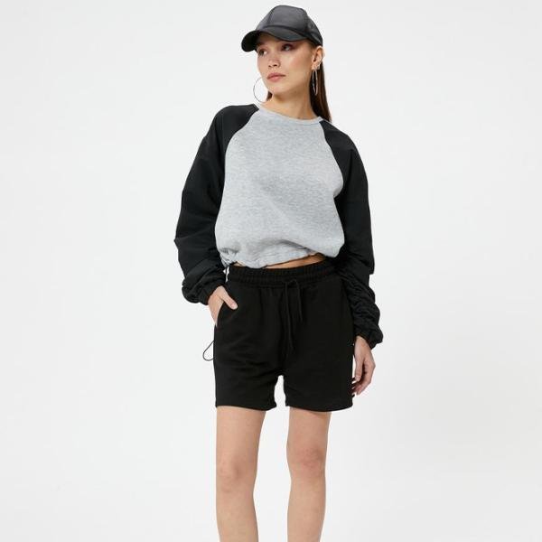 Pantaloni scurți pentru femei Koton 4SAL40005IK XL/ Black photo 3