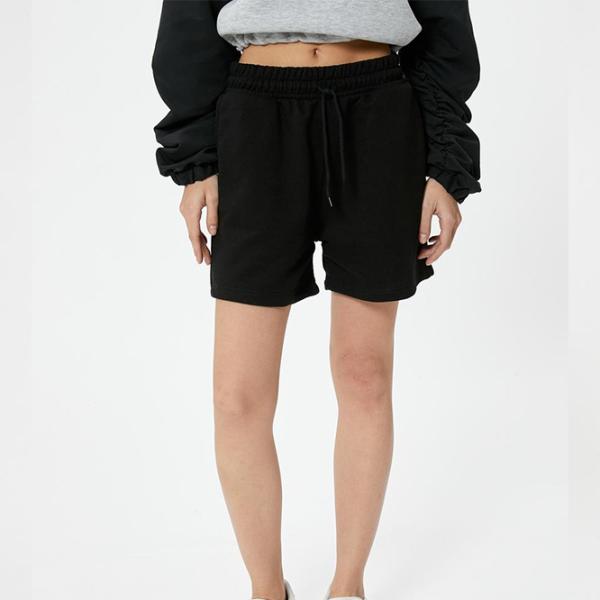 Pantaloni scurți pentru femei Koton 4SAL40005IK XS/ Black photo 3