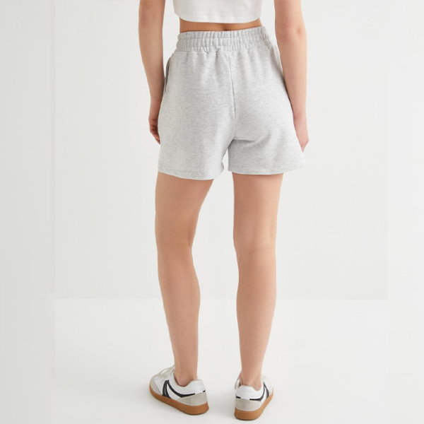 Шорты для женщин Koton 4SAL40005IK M/ Light Grey photo 2 Шорты для женщин Koton 4SAL40005IK M/ Light Grey photo 2