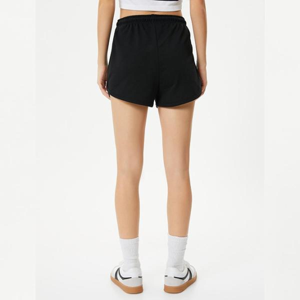 Pantaloni scurți pentru femei Koton 4SAL40042IK XL/ Black photo 6 Pantaloni scurți pentru femei Koton 4SAL40042IK XL/ Black photo 6