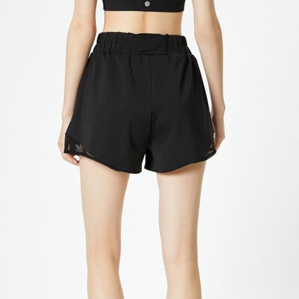 Pantaloni scurți pentru femei Koton 4SAK40068NK L/ Black photo 2