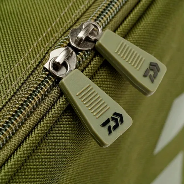 Сумка для аксессуаров Daiwa Low Level Carryall  photo 5