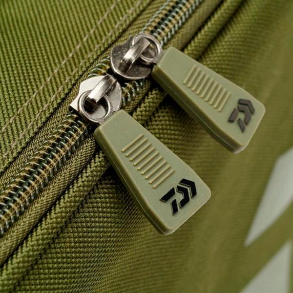Сумка для аксессуаров Daiwa Low Level Carryall  photo 5