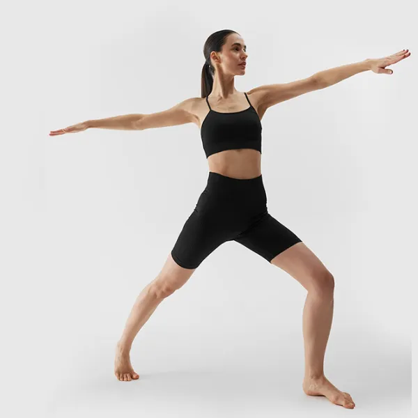 Шорты для женщин 4F 4FWSS24TFSHF498-20S XS - S/ Черный photo 4