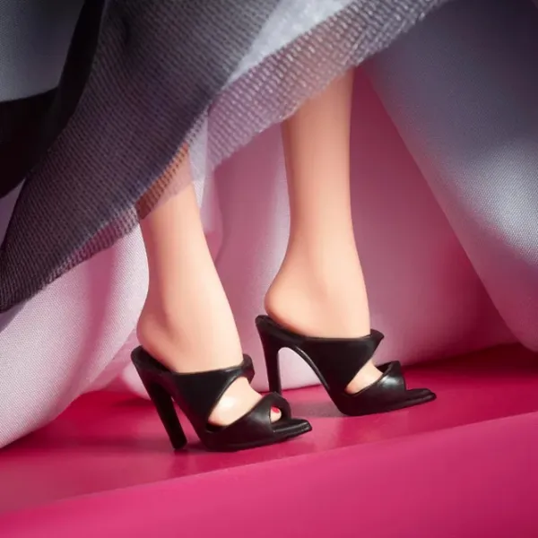 Кукла Barbie Signature HRM58 коллекционная кукла / 3+ photo 7