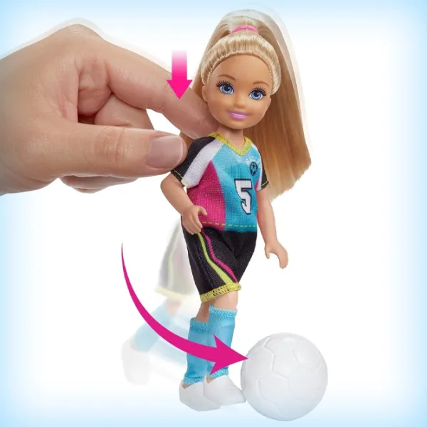 Набор Barbie Chelsea Football Team GHK37 спортсменка/ 3+ photo 5 Набор Barbie Chelsea Football Team GHK37 спортсменка/ 3+ photo 5