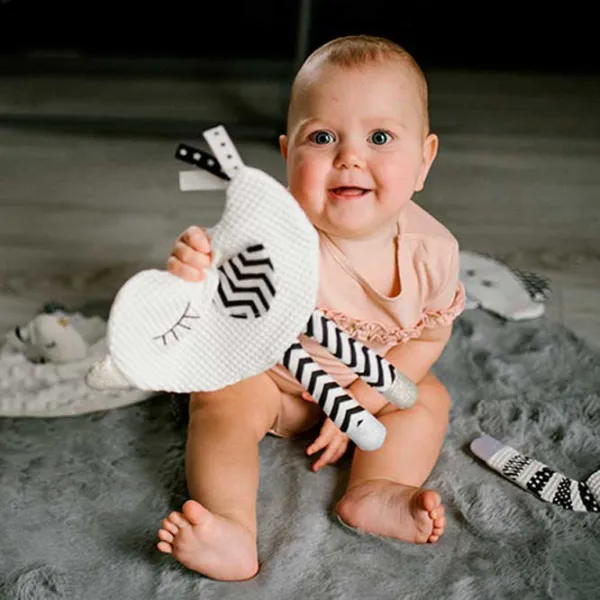 Jucărie moale BabyOno Little Birdie 1536 0+/ White photo 4 Jucărie moale BabyOno Little Birdie 1536 0+/ White photo 4