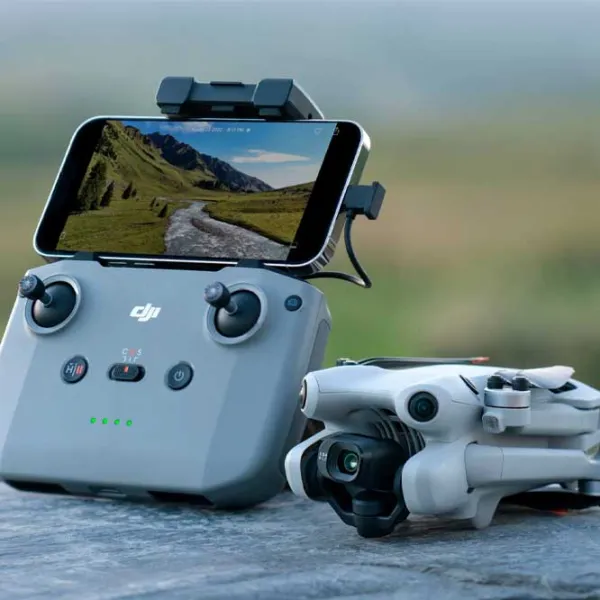 Dronă DJI Mini 4 Pro + DJI RC-N2 Profesional / Light Gray photo 8